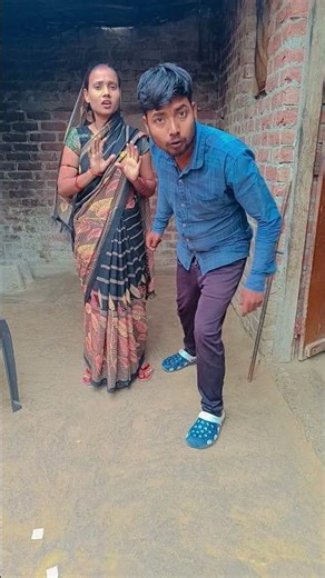 papa vah Dekho monkey Billi ko pareshan kar raha hai😰🥵 #shorts​ #comedy​ #trending​ #viral​