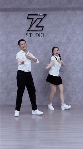 Bài múa Bụi Phấn 20/11 🥰🥰 #hocnhayonline #tranlong #thaylongdaynhay #shorts #dancefit