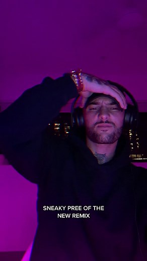 Iconic vocals with a filthy donk #remix #fyp #housemusic