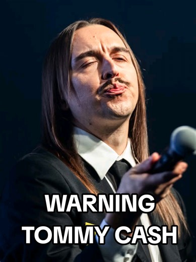 Warning! Cercasi estintore per spegnere l incendio dei bollenti spiriti provocato da Tommy Cash! 🔥🥵😁 @$ #tommycash #tommycashworld #concert #poznan #neiperte