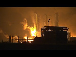 3 injured after explosion at Port Neches plant