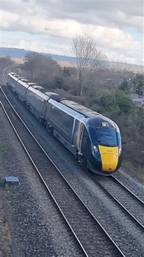 class 800 with tones! #railway #britishtrains #train