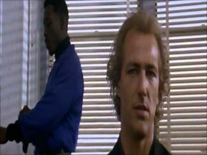 Passenger 57 (1992) - Trust Your Instincts