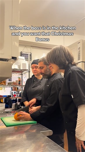 At Christmas, our Kitchen at Compa is always supportive. And we support getting a Christmas Bonus! 🎄😉 | COMPÀ