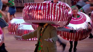 Tartan-clad performers, spinning oversized Tunnock's tea cakes and a giant kilt were among the highlights at a feel-good Commonwealth Games 2014 opening ceremony. The Queen officially opened the games before a 40,000-strong crowd in Glasgow's Celtic Park #Glasgow2014 #commonwealthgames #TeamScotland #openingceremony | Team Scotland