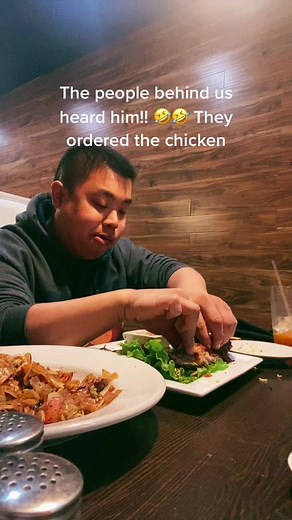 Janie’sEscapefromAdulting (@restaurantreviewers)’s videos with original sound - Janie’sEscapefromAdulting