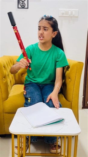 Samayra Didi ki Pencil ✏️Chal kyu rhi hai❓💔🤔😱 #shorts #samayranarula #siblings