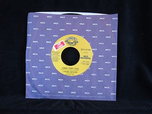 Lynyrd Skynyrd - Gimme Three Steps