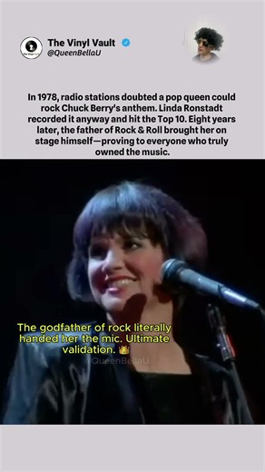 The moment Rock’s founding father handed her the mic.#Shorts #ChuckBerry #LindaRonstadt