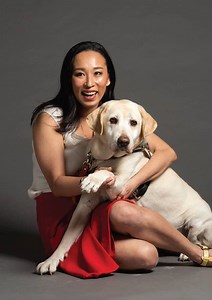 Viral: Visually impaired Singaporean with guide dog stopped from boarding bus; gets help from driver | Coconuts