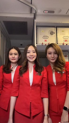 😂😂😂 #thaiairasiax #airasiathailand #airasiacrew #airasiacabincrew #thaicabincrew #cabincrew #flightattendant #airlinecrew #airhostess #crewlife #キャビンクルー #フライトアテンダント #客室乗務員 | Akikoxakiko