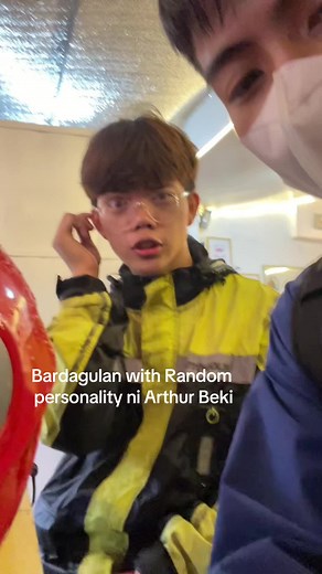 Arthur Beki at ang Kanyang Mga Nakakasama