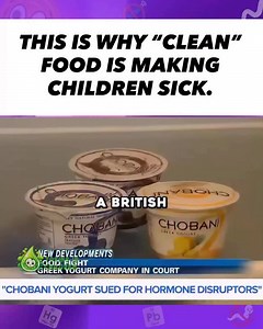 Chobani is being sued, and it matters more than most parents realize. A class action filed in April 2025 alleges independent testing found multiple phthalates in certain Chobani yogurts. These are plastic chemicals linked to hormone disruption. The claim is they likely leached from the plastic cups into the food. The same products were marketed as being made with “only natural ingredients.” That phrase is doing a lot of heavy lifting. Around the same time, there was a separate lawsuit over Choba