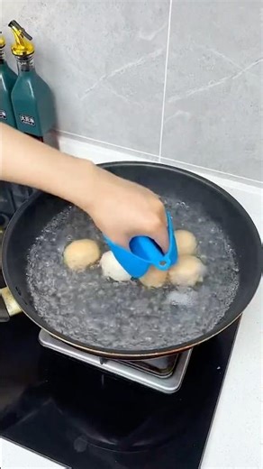 Grab Hot Pans Without Burning Your Hands 🔥🧤 #dhgate #dhgatefinds #coolgadgets