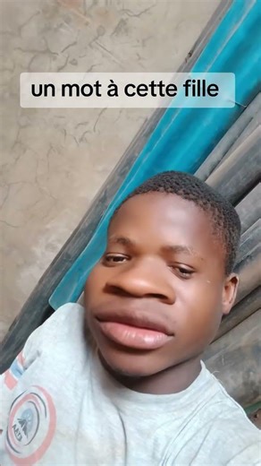 Un petit mot pour cette fille