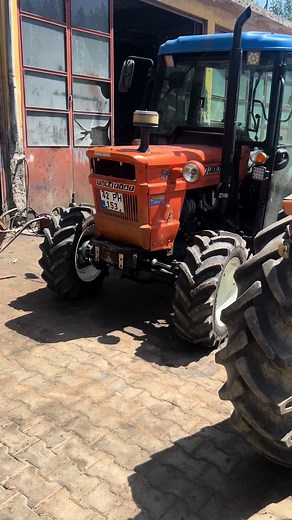 New Holland 34C Tractor Overview and Features