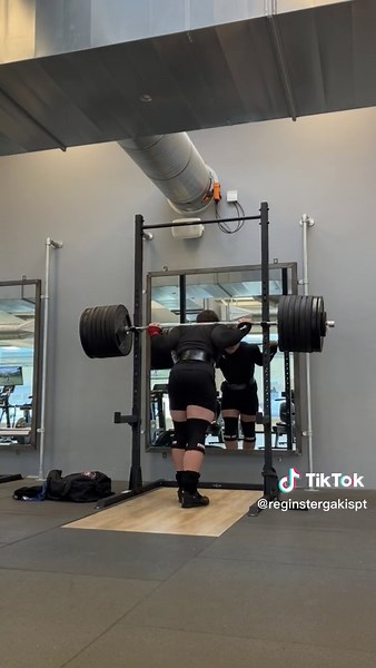 Mastering the Deadlift: 650lbs Weightlifting Technique