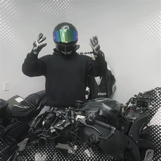 #MODCMOTO | BEEN HOLDING ONTO THOSE TRANSITIONS AND COVERS FOR WEEKS!! 😭🙏🏻 - #xyzbca #bikers #editor #dejamoto - @modcmoto - - - animations used: zoom in, zoom out, slide left, slide right, rotate (circle ver), white flash, heart cutout, star cutout -frame along the sides- etc. play around for a similar effect! 🫶🏻 - - - actual tutorial in a few days or weeks! got to figure out a good video to tut on 💀