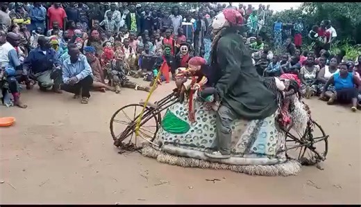 Bicycle 🚲 🚴‍♀️ Gule wamkulu traditional dance from Malawi 🇲🇼 Visit Malawi for its exceptionally friendly people ("Warm Heart of Africa"), stunning Lake Malawi (beaches, water sports, unique fish), diverse landscapes (mountains, plateaus, parks), and authentic, uncrowded African experience with great value for money, combining relaxation, wildlife, and cultural immersion. It's a compact, peaceful nation offering a mix of safari, beach, and cultural activities without the overwhelming crowds o