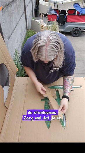 ⚔️🛡️ DIY ridderset van karton ⚔️🛡️ met Daniëlle van gastouderopvang Daantje Banaantje in Tilburg