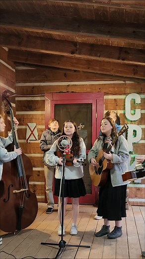 416K views · 12K reactions | It's a Beautiful Day! - Cotton Pickin Kids (Original Song by Jermaine Edwards) #share #like #followus #bluegrass #rushawn #music #familyband #kidsband #siblingband #musicalfamily #viral #uplifting #motivate #motivational #gospelmusic #bluegrassgospel #Banjo #Mandolin #Fiddle #Dobro #trending #tictok #wow #Musician #lingling #incredible #youngmusicians #folkmusic #feelgood #feelgoodmusic | Cipollari's | Facebook