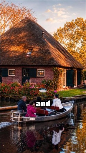 Giethoorn Netherlands 🇳🇱 | The World’s Most Peaceful Car-Free Village