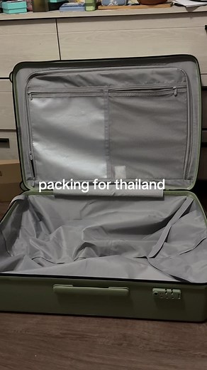 Packing Essentials for a Thailand Vacation