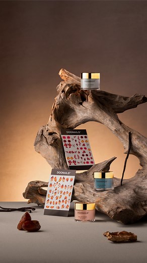 Pimente tes ongles avec nos nouvelles teintes et tatouages aquatiques 🚨 Profite également de notre vente, achète 4 articles et n’en paie que 3 💸 #dippowder #nailart #naildesigns #nailsofinstagram #nailstyle #nailcare #nailtrends #nailinspo #naillovers #pedicure #dippowdernails #doonails #nudenails #fallvibes #autmunvibes #spicyseasonsale | Doonails