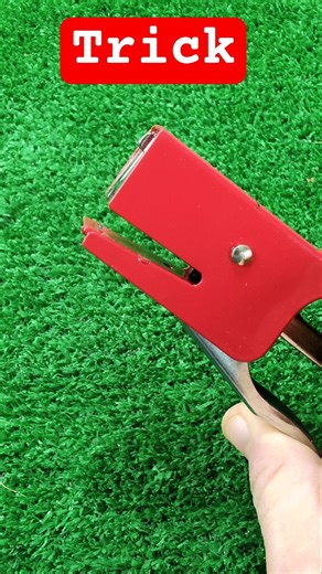 Stop Cutting Wires Wrong! The Easiest Way to Strip Wire Insulation in Seconds! #diy