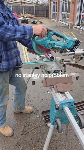 SNOZ VLOGZ (@snoz.g)’s videos with original sound - SNOZ VLOGZ