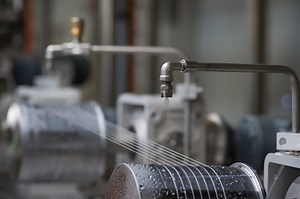 Developing higher-quality, higher-strength, lower-cost carbon fibers - csiro.us