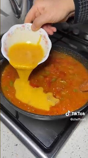 How to make Menemen (Turkish Tomato and Eggs) Recipe and instructions