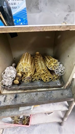 The process of making gold jewelry #goldfactory #machine #goldbar