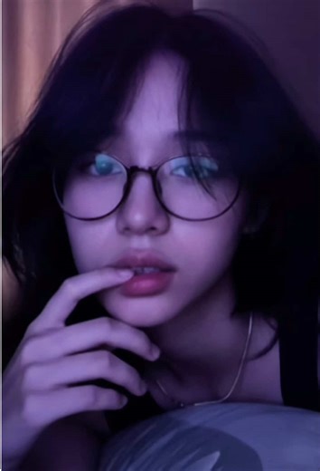 Cinematic Low Light Selfie Tutorial with AI