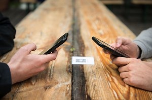 Comment fonctionne le QR Code à scanner pour rentrer dans les restaurants?