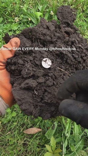 Found Rare 1950 D Dime Metal Detecting #metaldetecting #coins #shorts