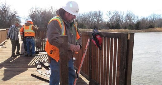Fort Kearny hike-bike bridge upgrades target crane season crowds