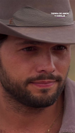 ¡Clara y Juan llegan a un acuerdo de paz para poner fin a las disputas por las tierras de los Coraje! 🤝🤠 #TierraDeAmorYCorajeUS 🤠 De lunes a viernes 9P/8C por #Univision 🇺🇲 #TierraDeAmorYCoraje #Telenovelas #BuscasDrama
