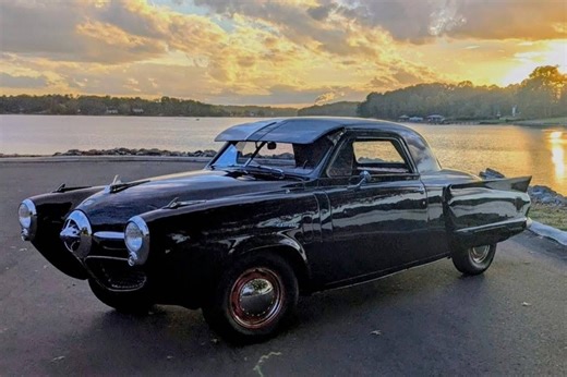 1950 Studebaker Champion Custom 2-Door Sedan 3-Speed