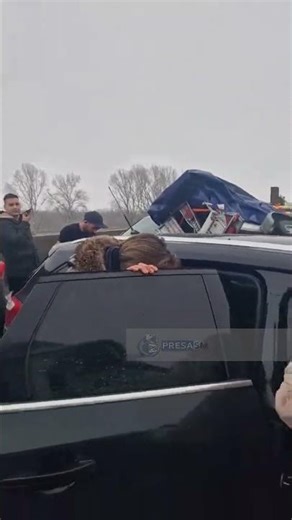 Accident with one death and 5 cars involved