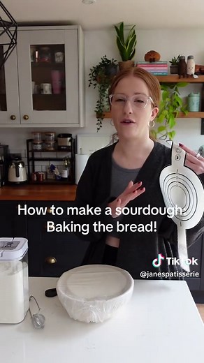 How to Bake a Sourdough Loaf: Step-by-Step Guide