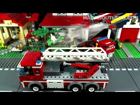 LEGO City Fire Rescue Cat up Tree! Mini Movie