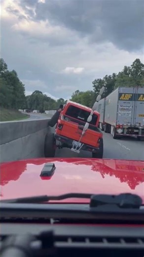 When Intrusive Thoughts Win: The Traffic Fail We’ve All Seen