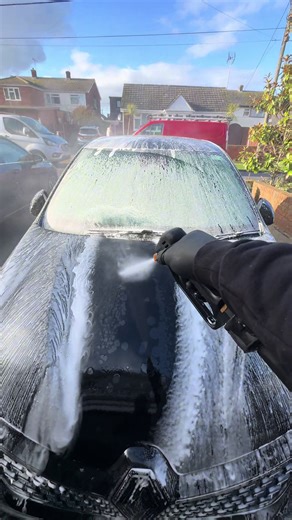 Satisfying Car Detailing Rinse Using Snow Foam