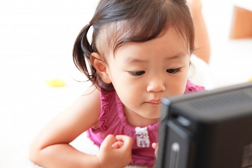 メディアの暴力・残虐表現が子どもに与える影響と対処法 [子育て] All About