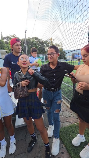 ¡PELEA de cuñados! Chele lo pone en mal al Diablo con ELIZA 🔥#ElSalvador | Series El Salvador 4K