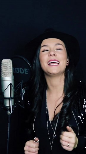 Incredible Wedding Singer Performance by Jessica Stretton Cover