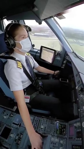 Exploring the Life of a Female Pilot: Flight Insights