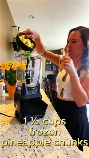 Piña Colada Smoothie #piñacolada #smoothierecipes #recipe #smoothies #mocktails