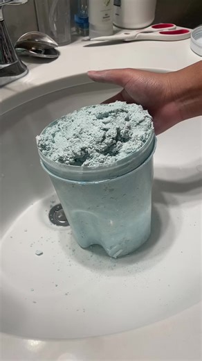 Power Paste Cleaning Tips: Hand Mixing Techniques